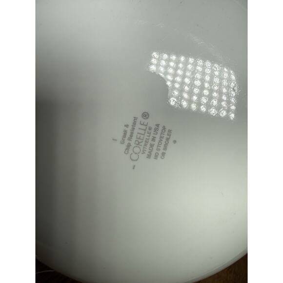 Corelle Winter Frost White 8.5" Vegetable Bowl - Picture 4 of 4